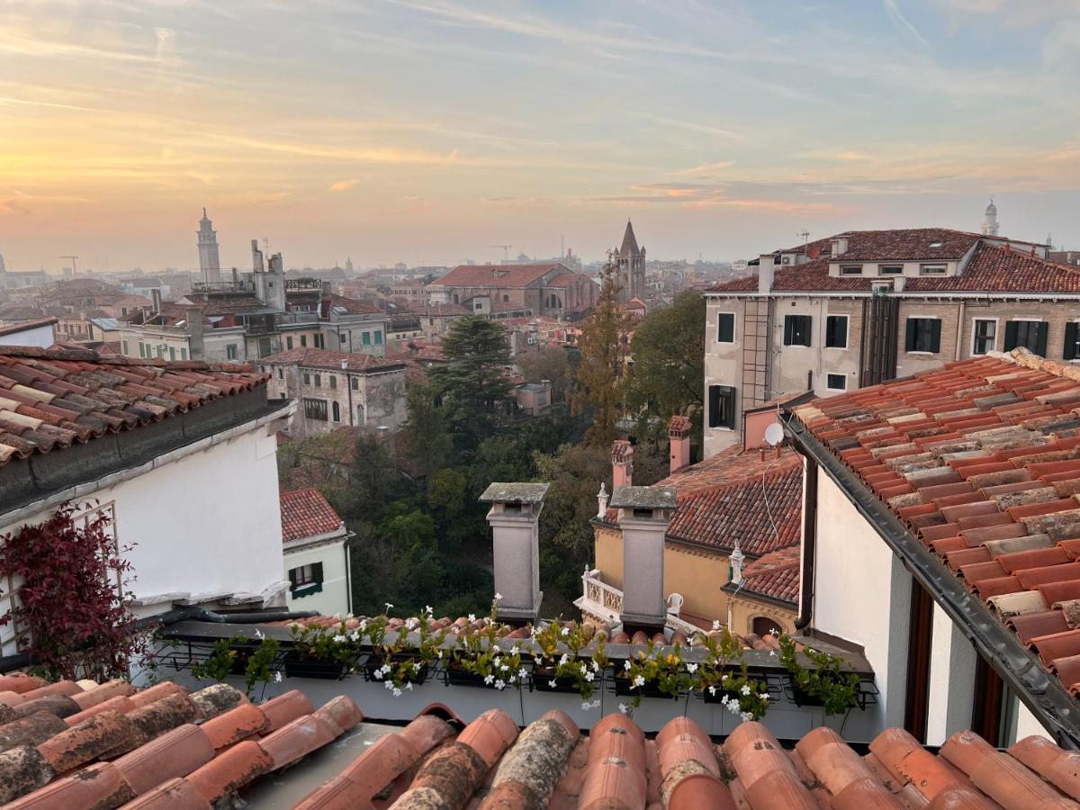 Attico Canal Grande A Palazzo Contarini Corfu Venezia Esterno foto